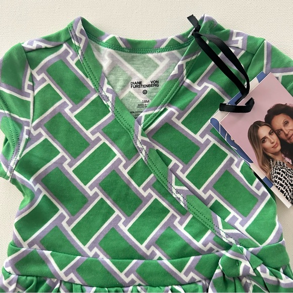 Diane Von Furstenberg 18 Months Baby Girl Green Wrap Dress NWT - Picture 6 of 6